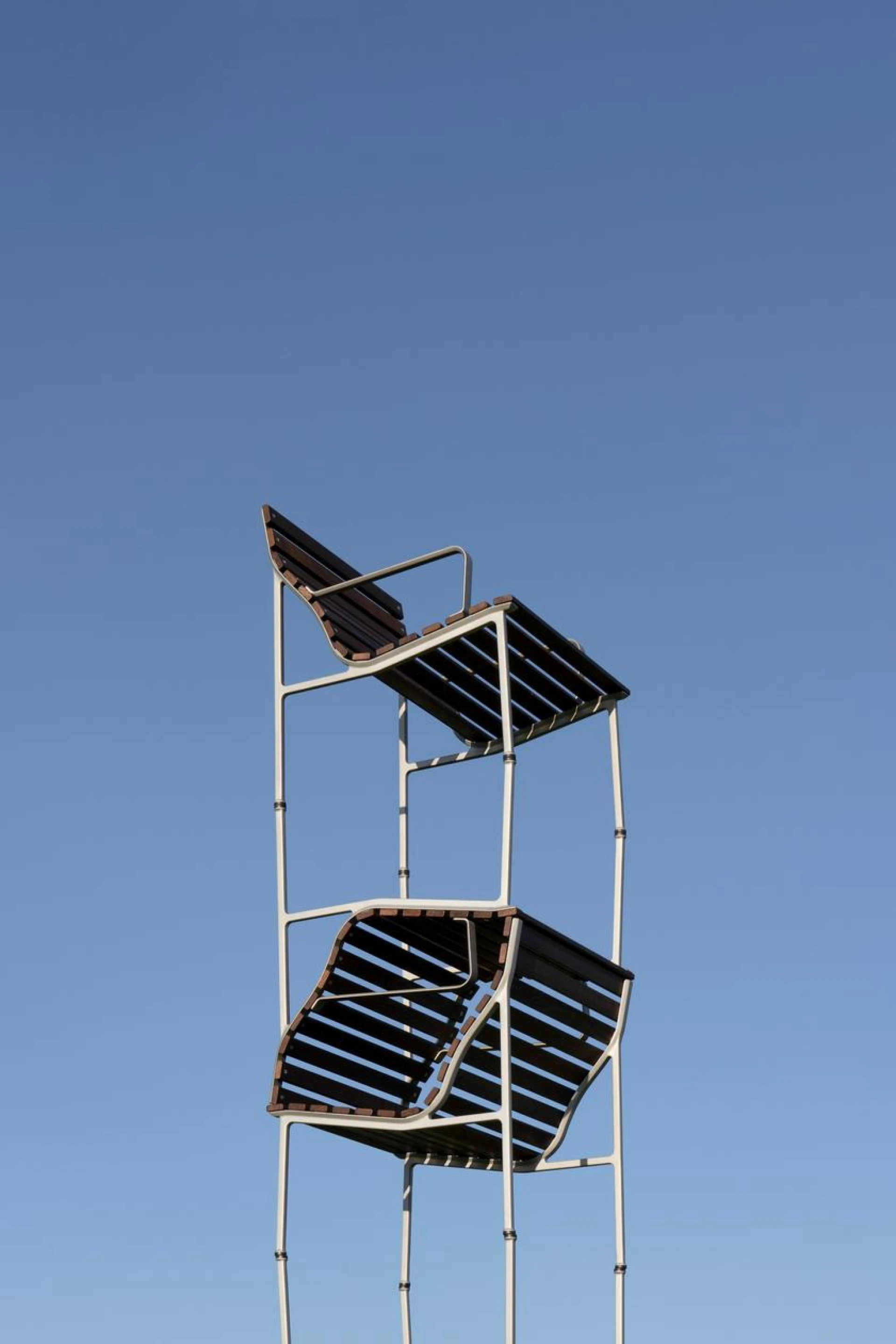 Traverse Lounge Chair