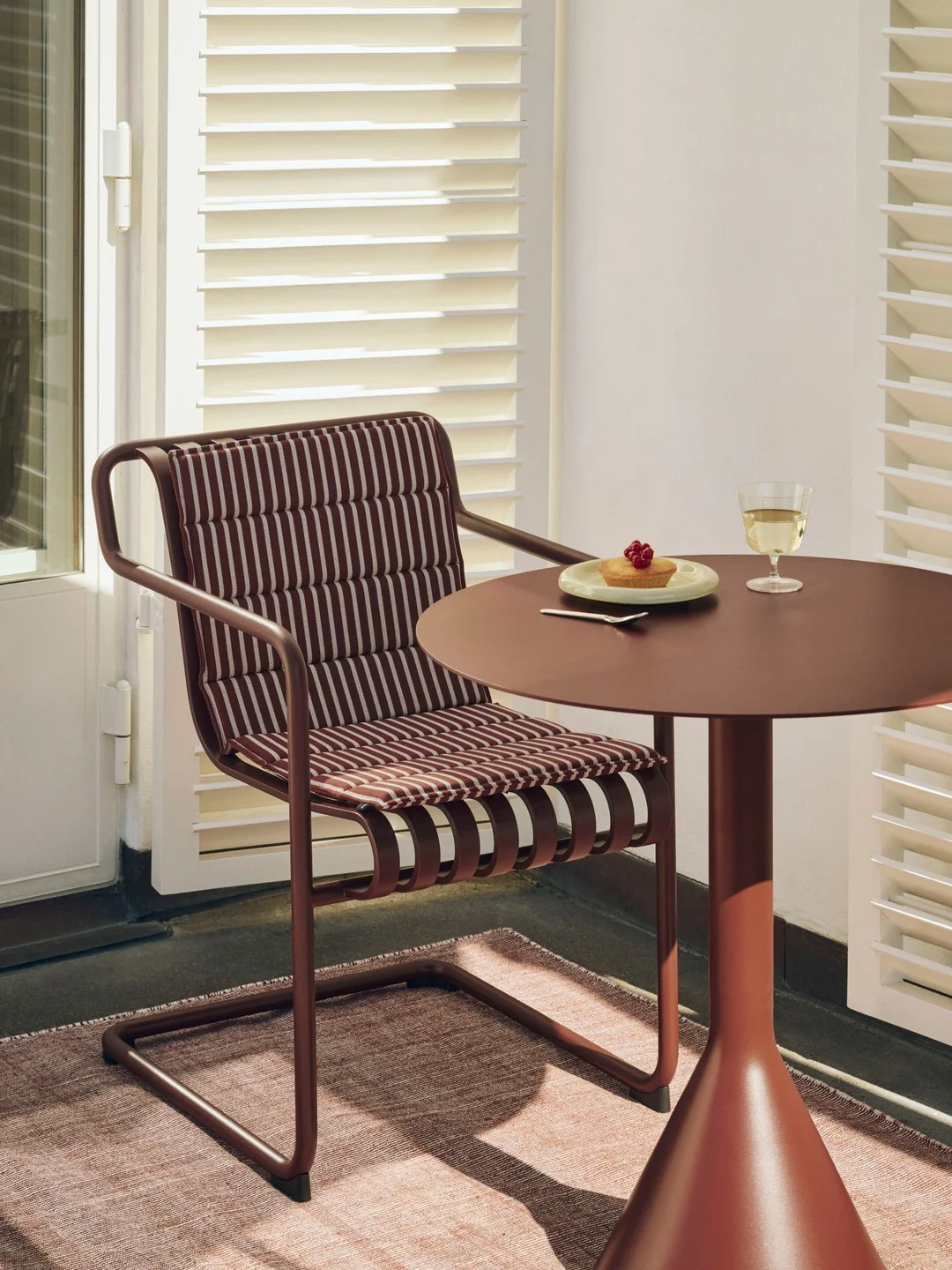 Terrazza Folding Seat Cushion 82 x 40 Terracotta bold stripe