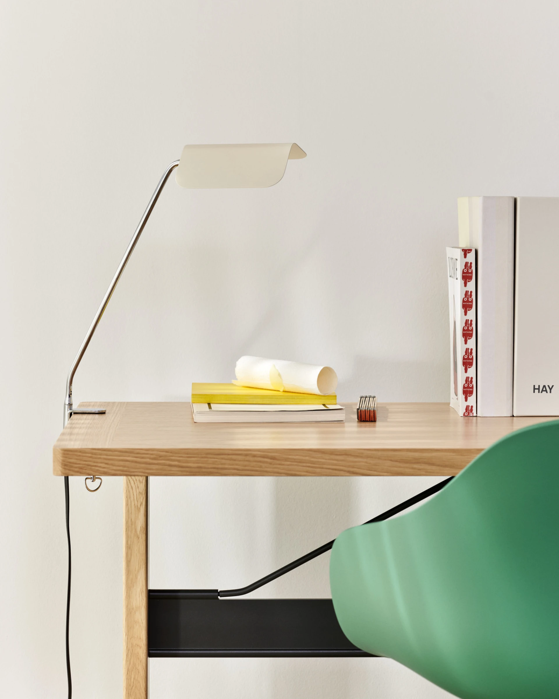 Apex Desk Clip Lamp Oyster white