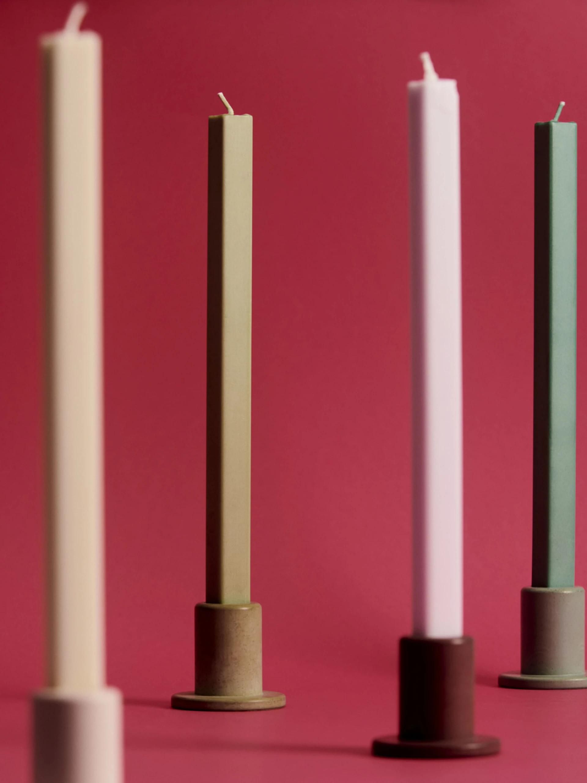 Tube Candleholder Concrete Small Bordeaux
