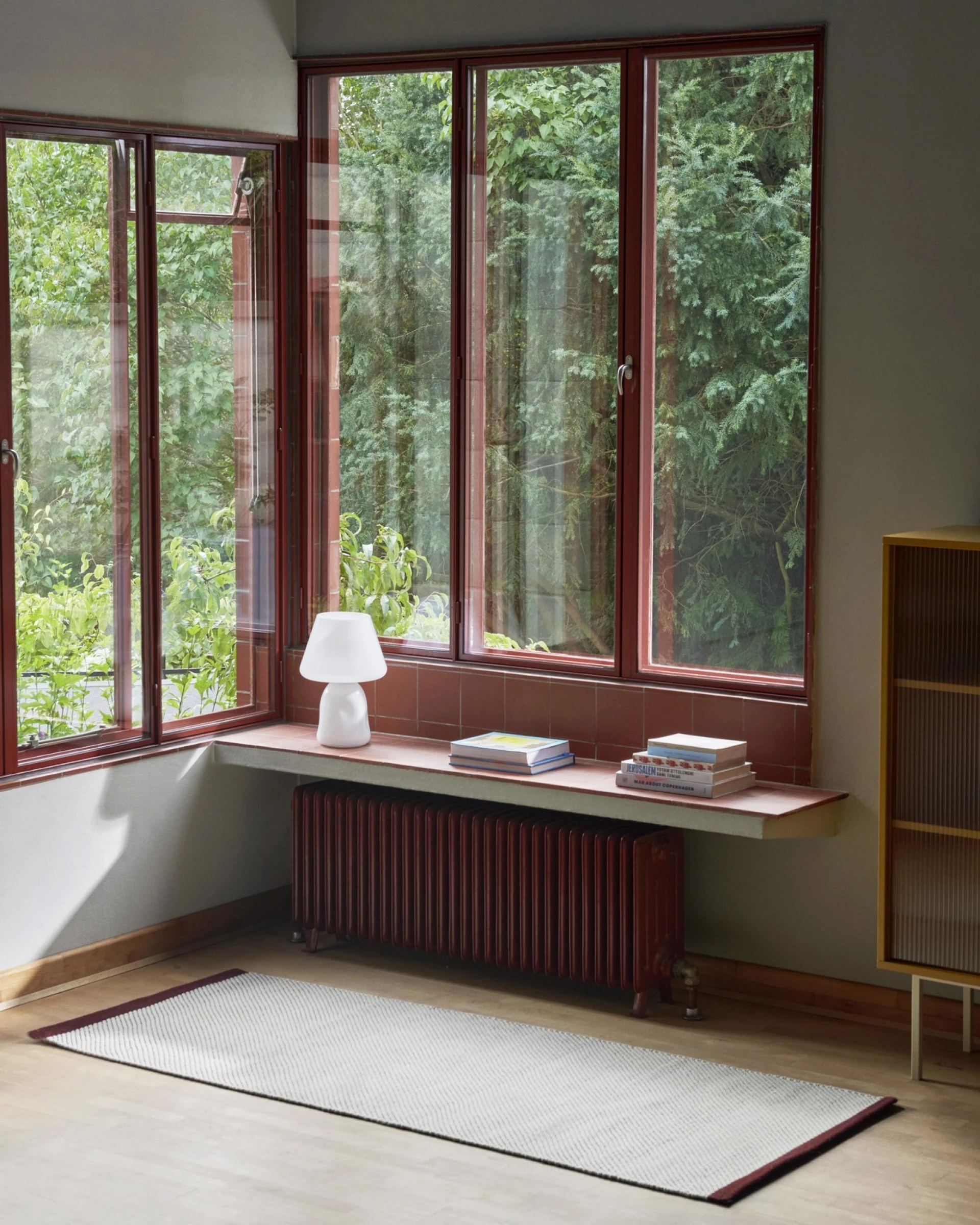 Bias Rug Tint 80 x 200 Cherry tint