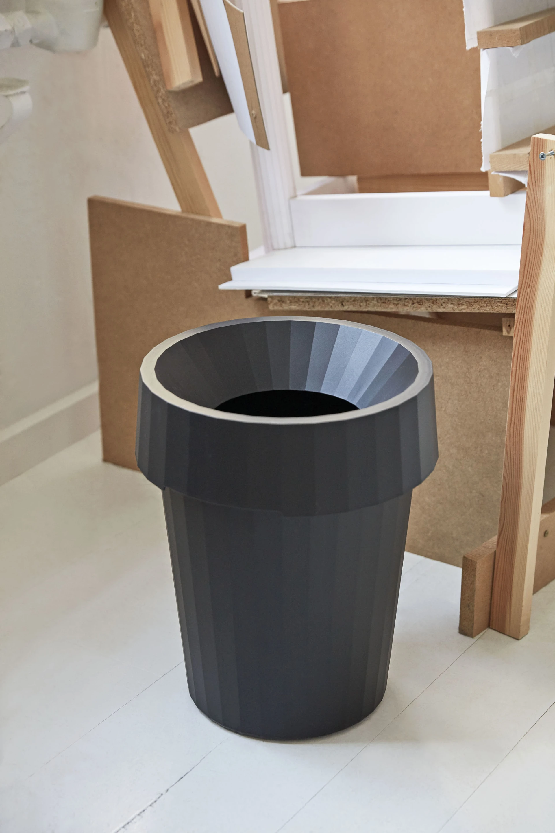 Shade Bin Black