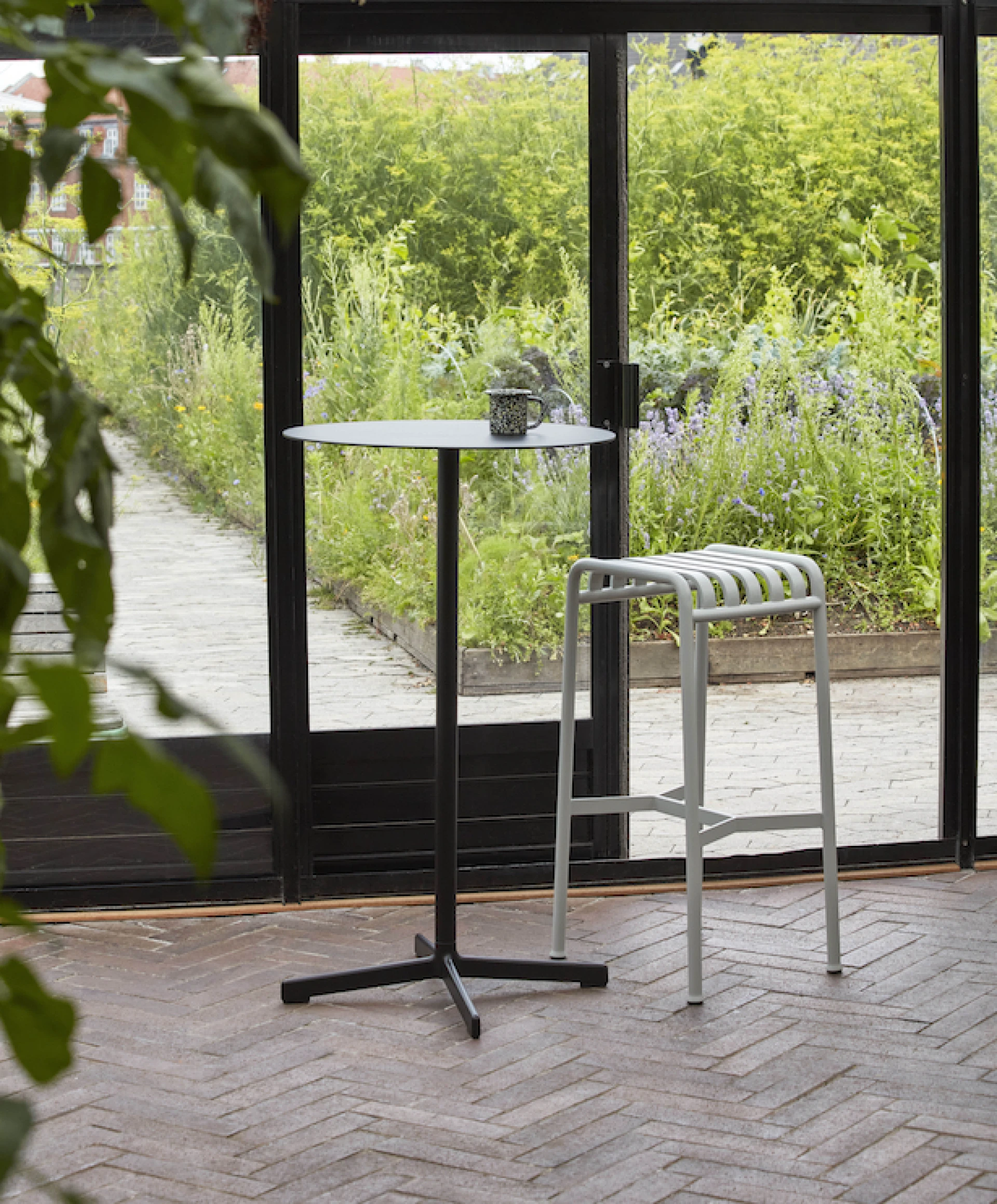 Palissade Bar Stool