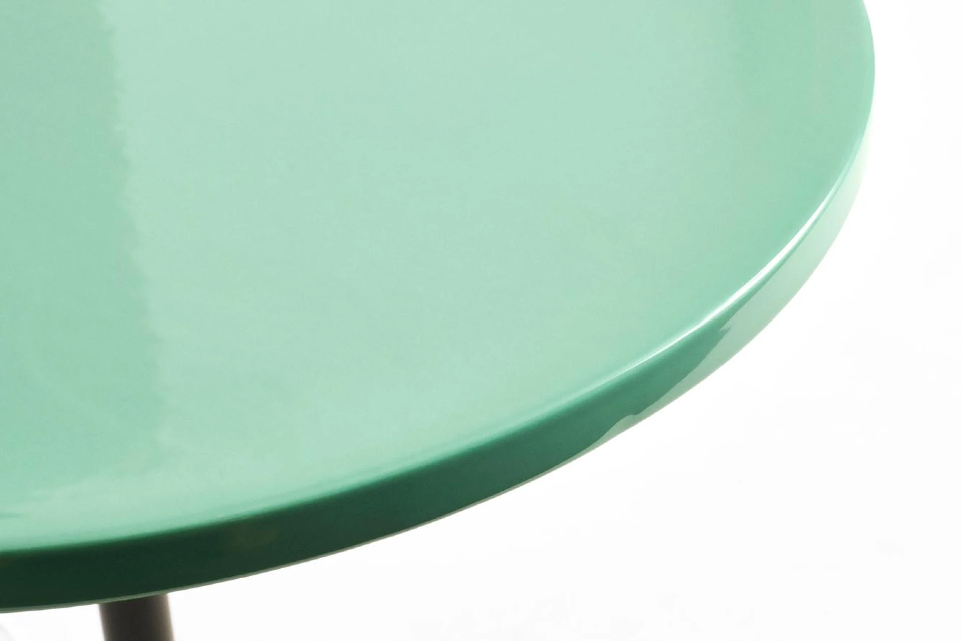 Pyro Coffee Table Black powder coated frame - D45 x H49 - Soft jade ceramic tabletop