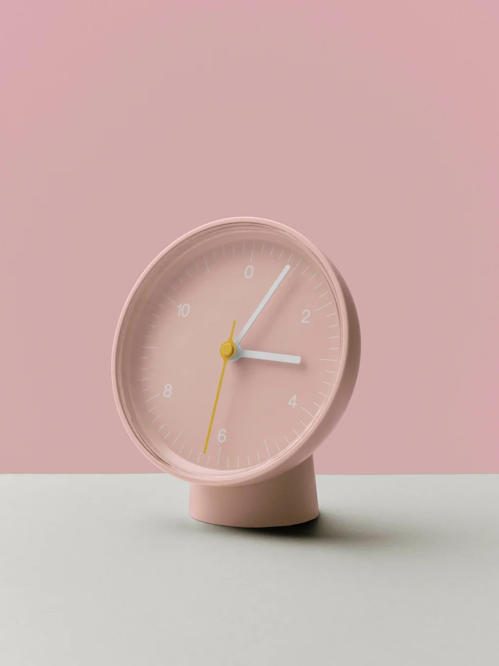 Table Clock Pink