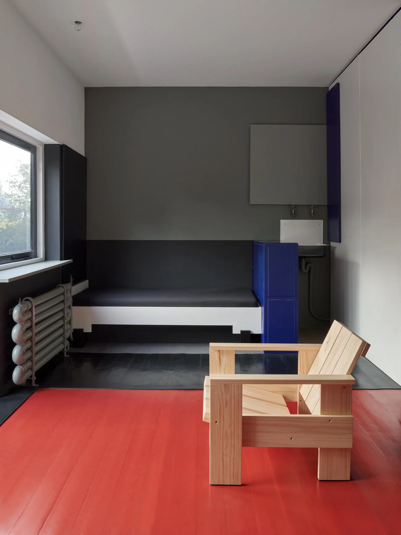 Crate Lounge Chair Natural