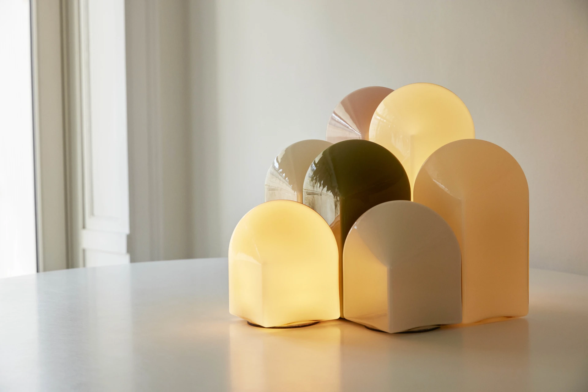Parade Table Lamp 240 Moss green 