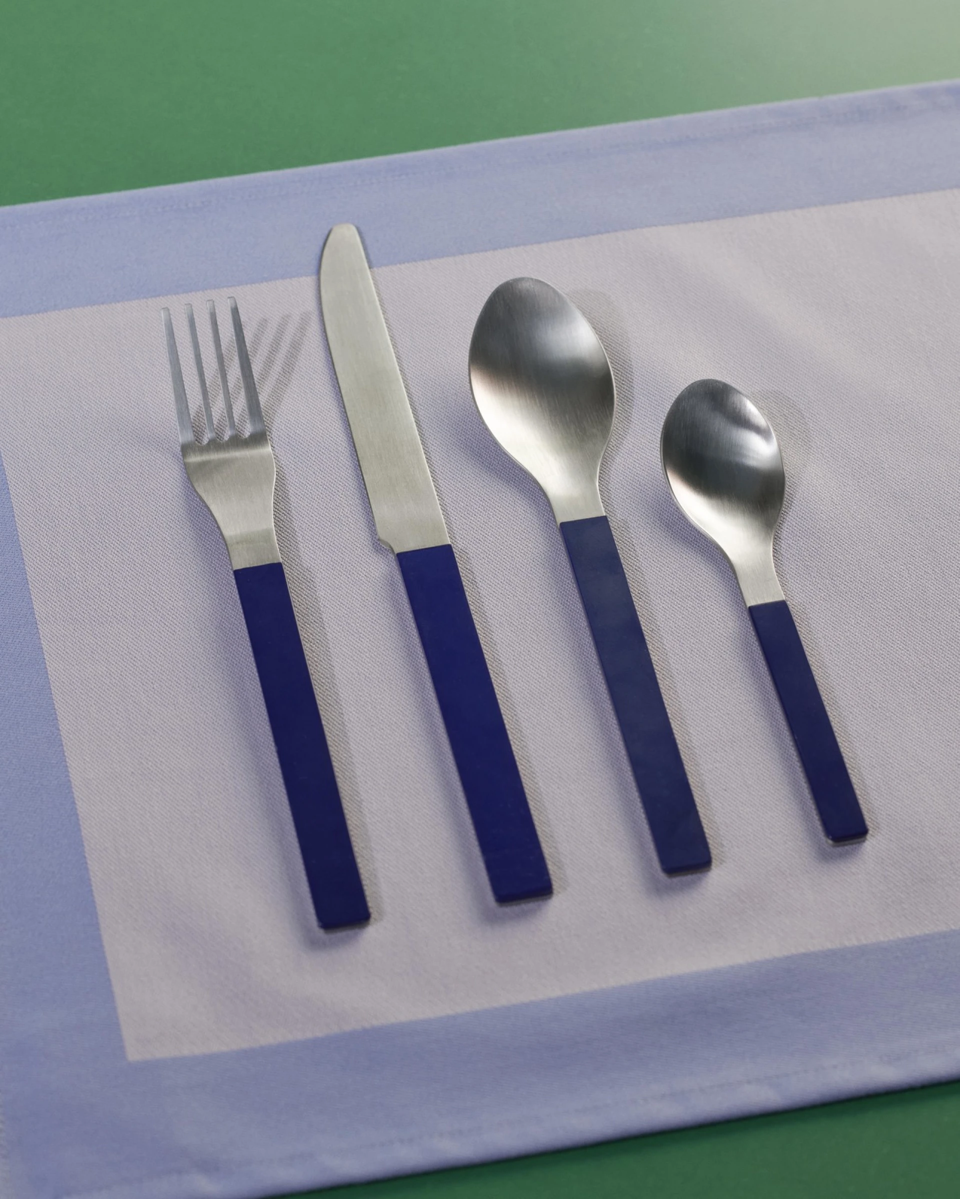MVS Cutlery Set of 4 Dark blue