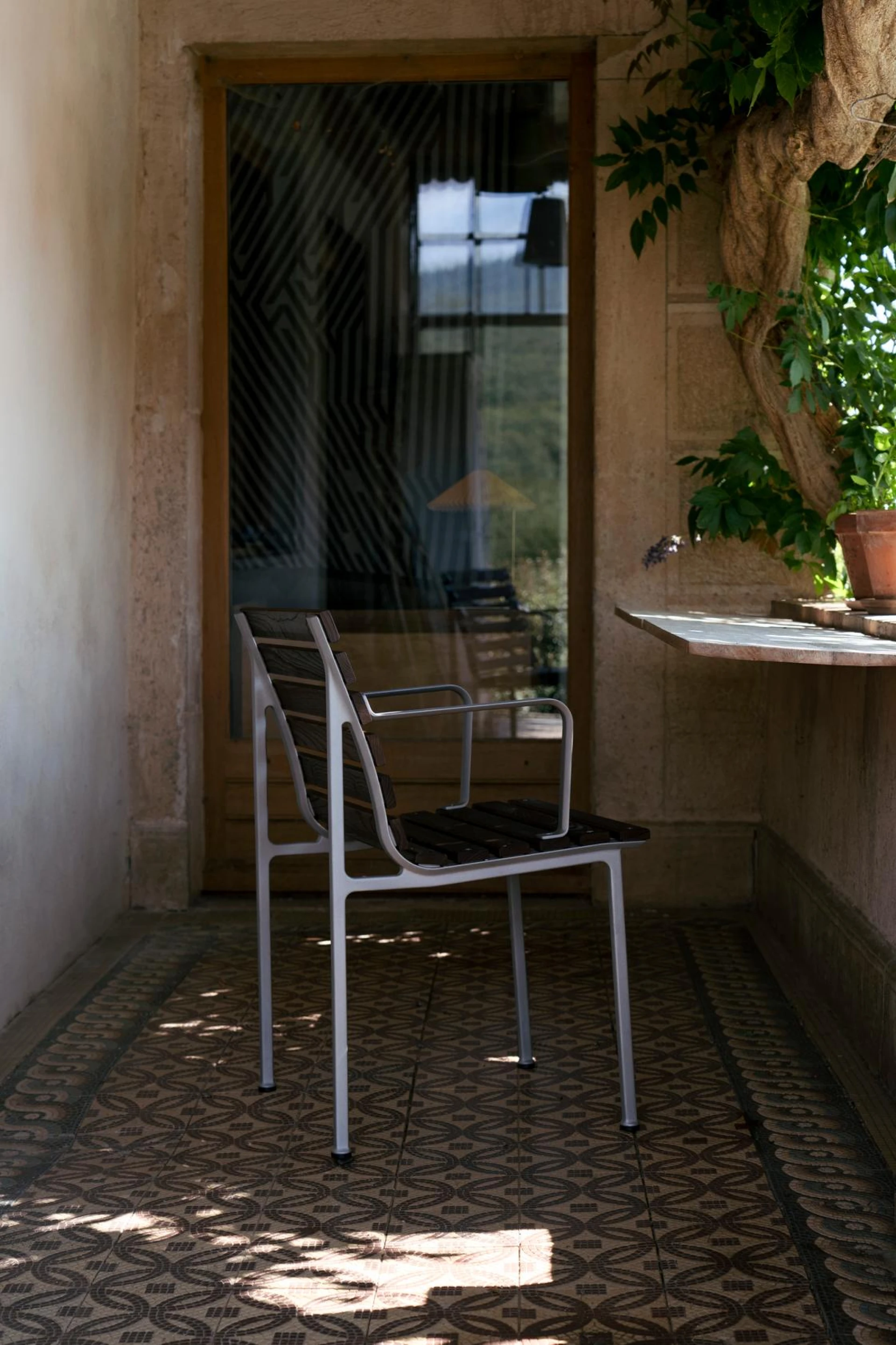 Traverse Armchair