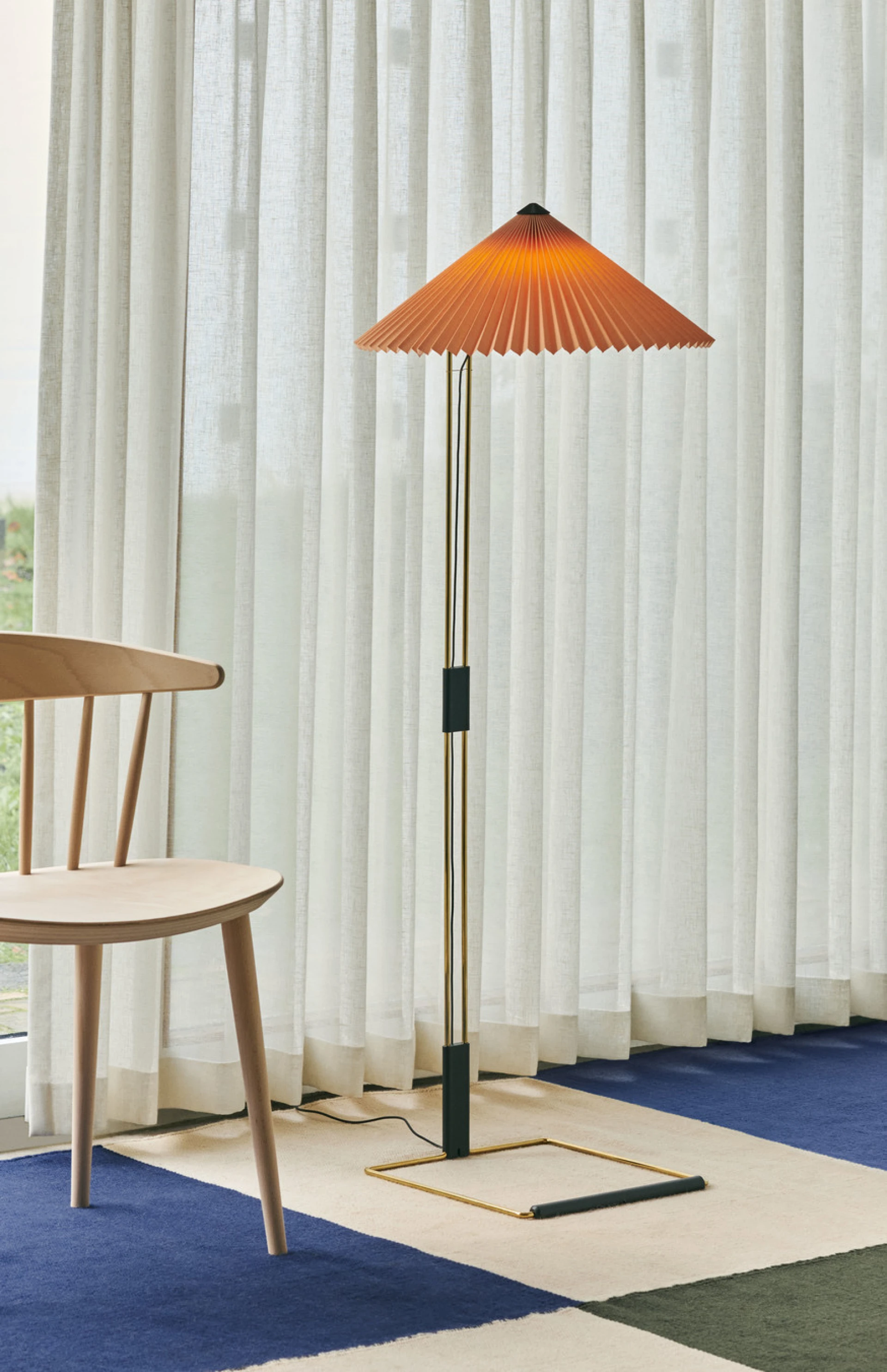 J104 Chair Water-based lacquered oak