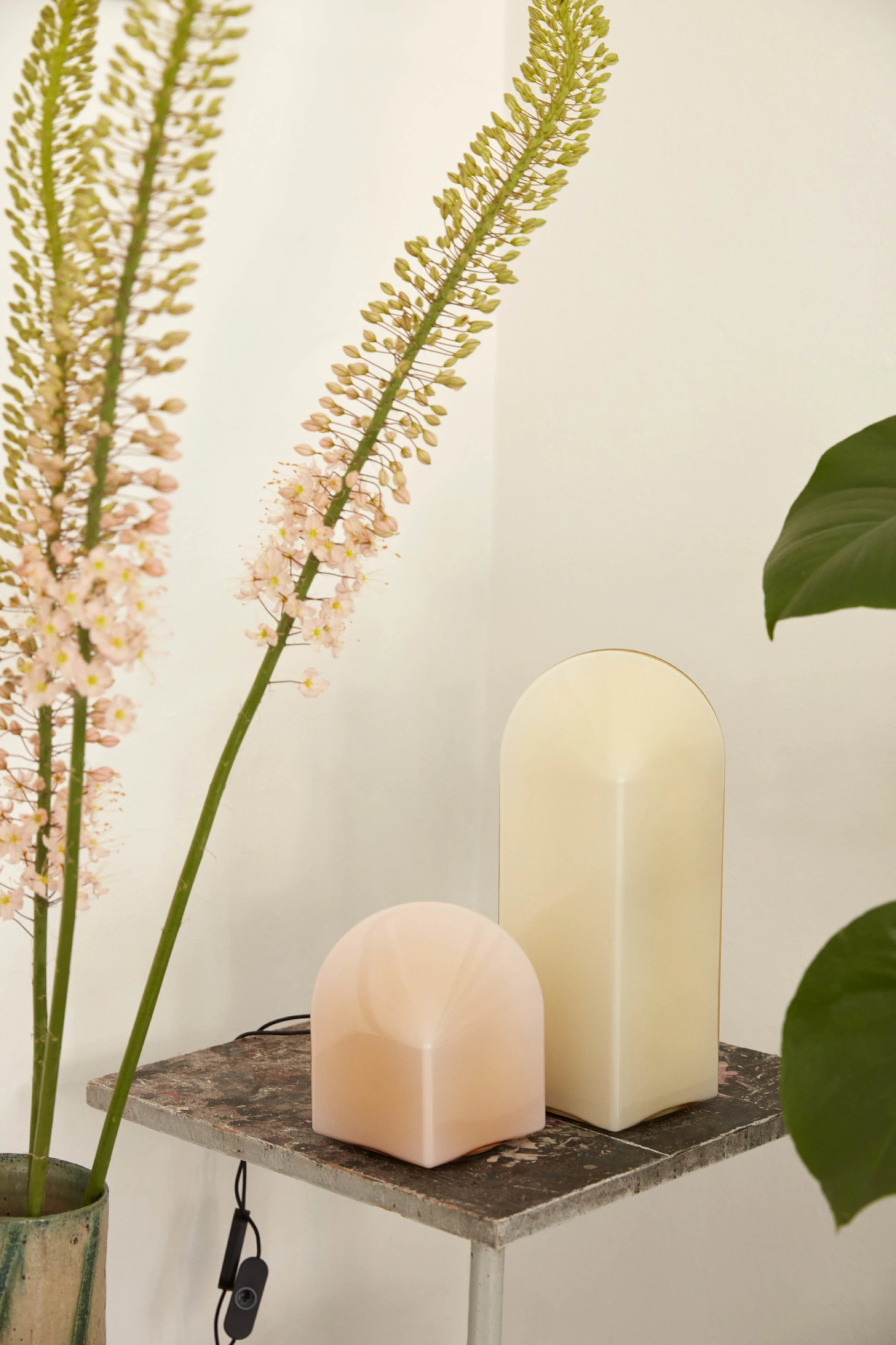 Parade Table Lamp 160 Blush pink 