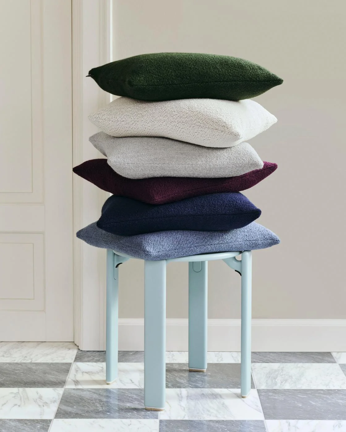 Texture Cushion Pigeon blue