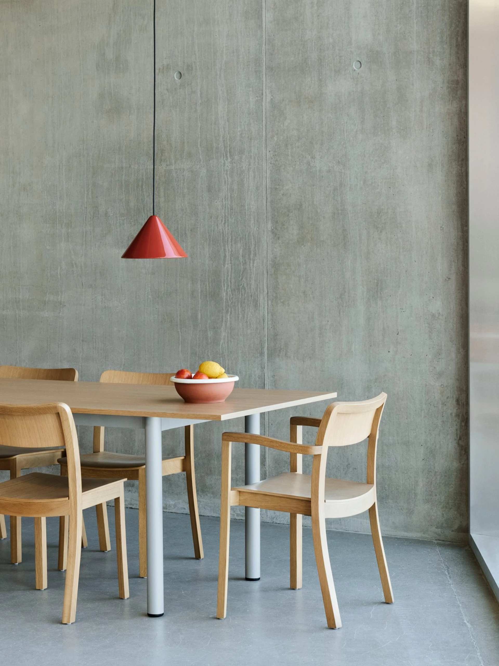 Compass Pendant 260 Pompeian red