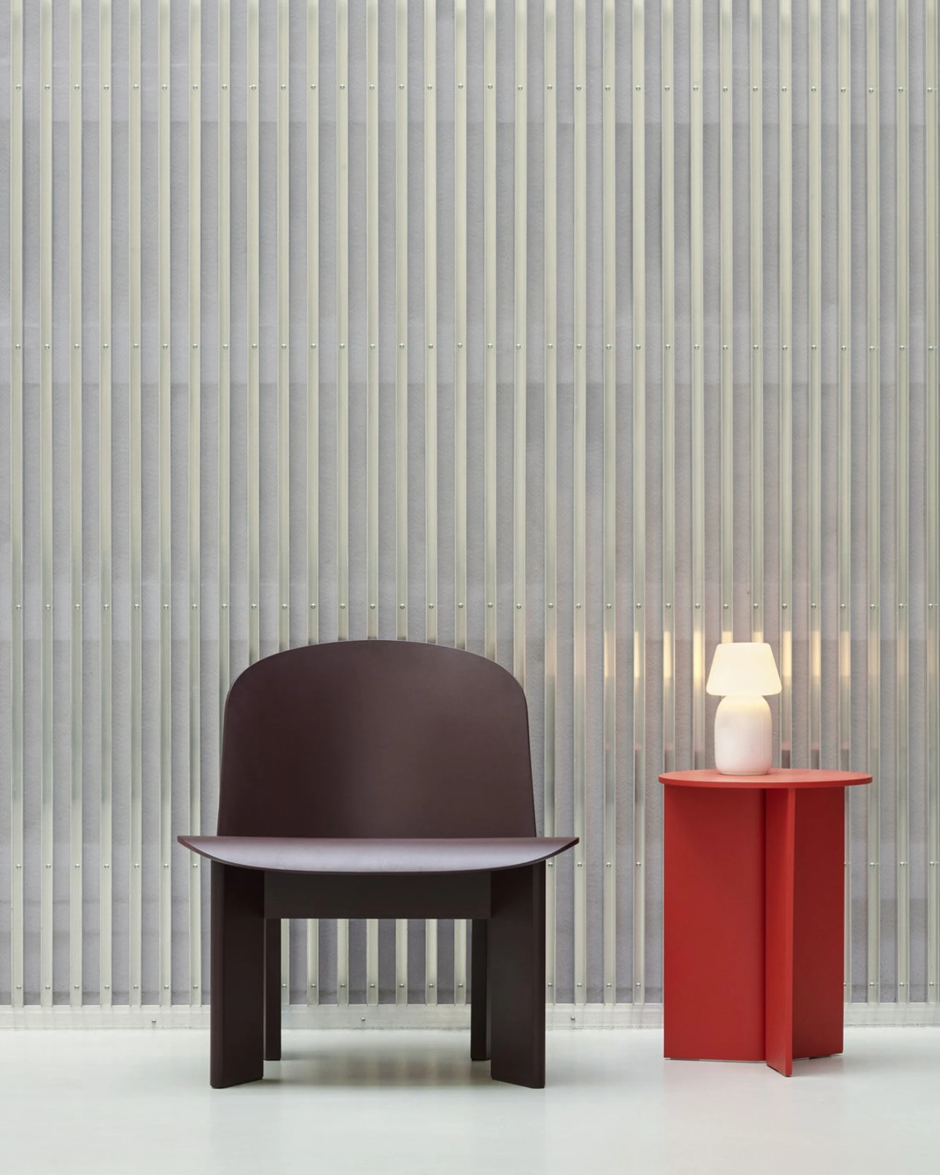 Slit Table Wood Round High Candy red