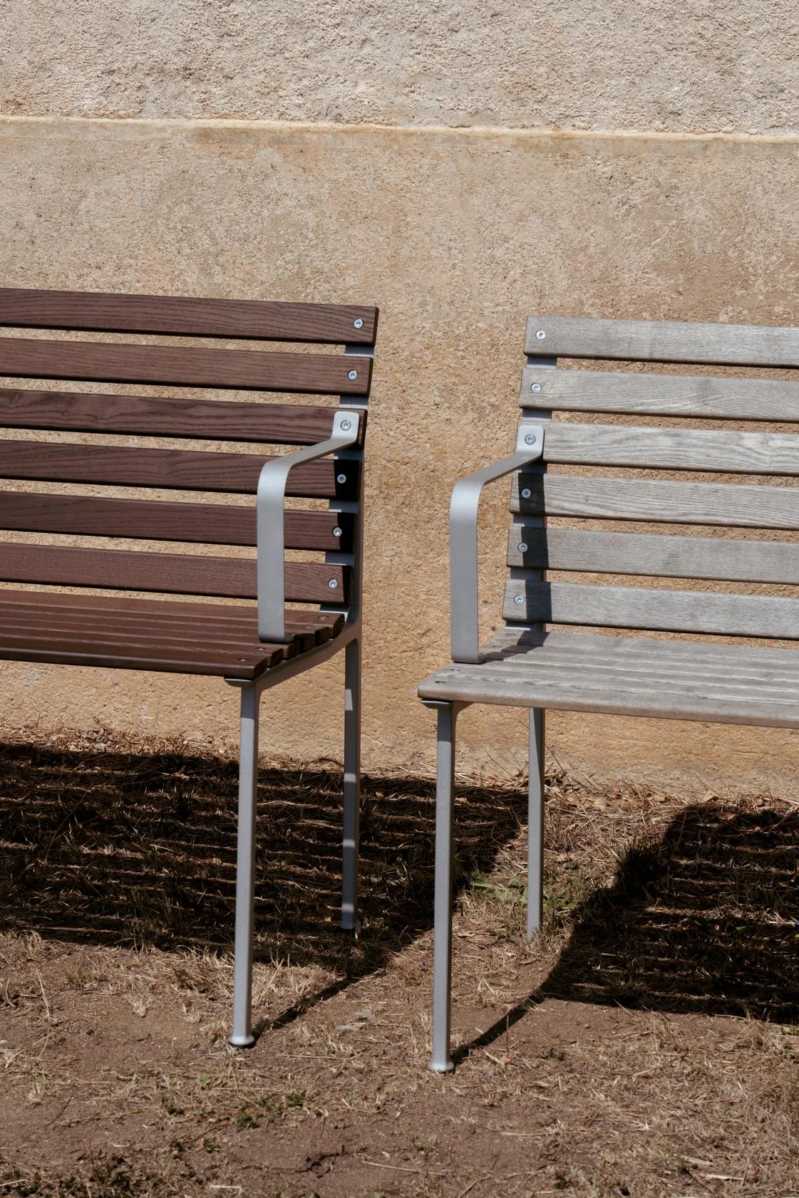 Traverse Dining Bench with Arm