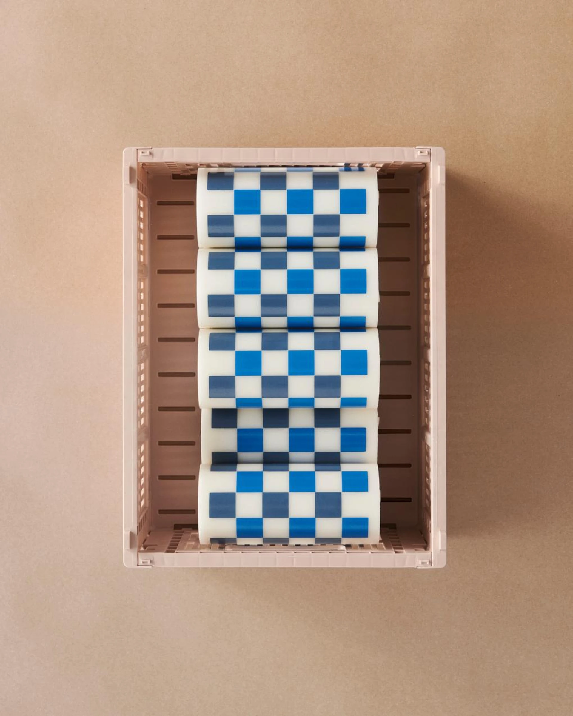 HAY Colour Crate Medium Powder