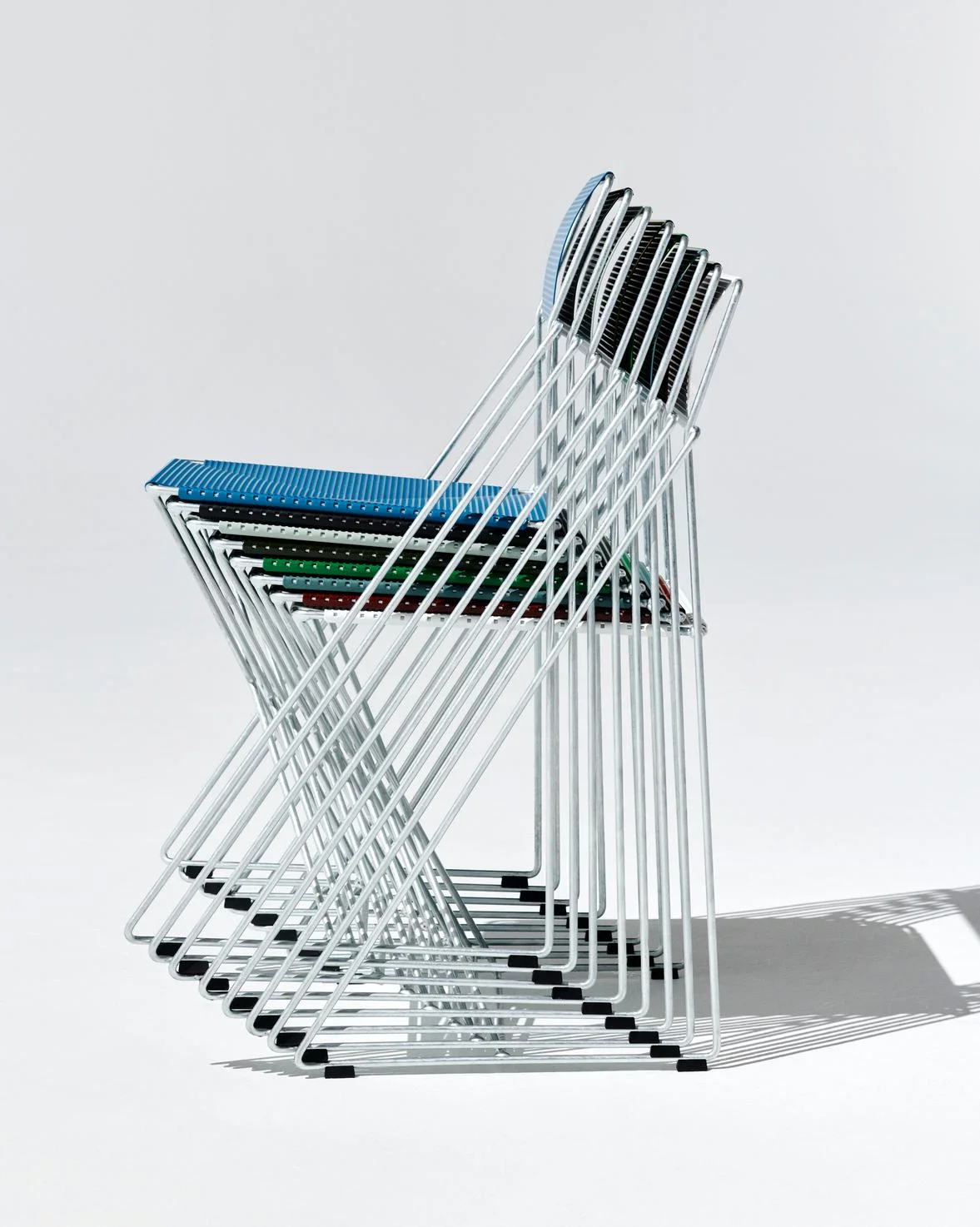 X-Line Chair Galvanised base - Iron red powder coated seat/back