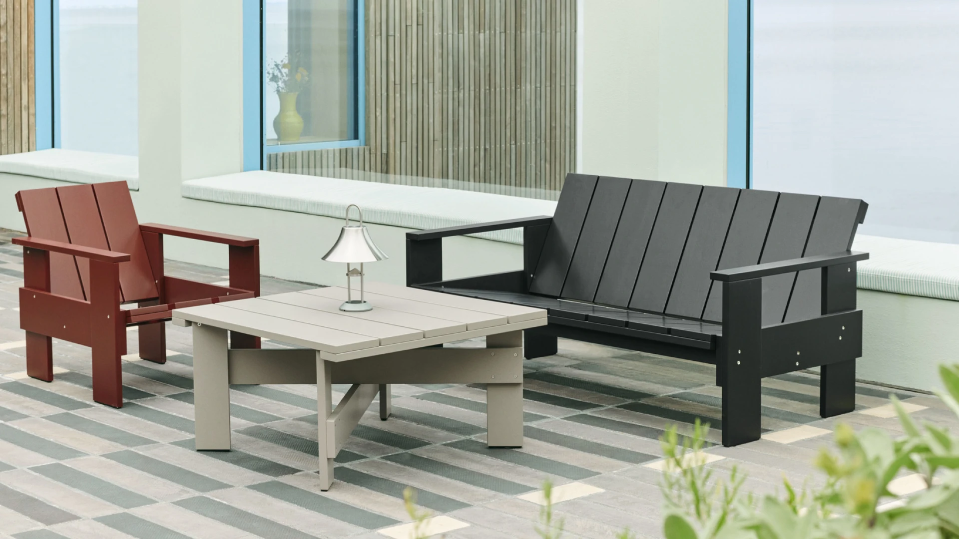Crate Lounge Sofa Black