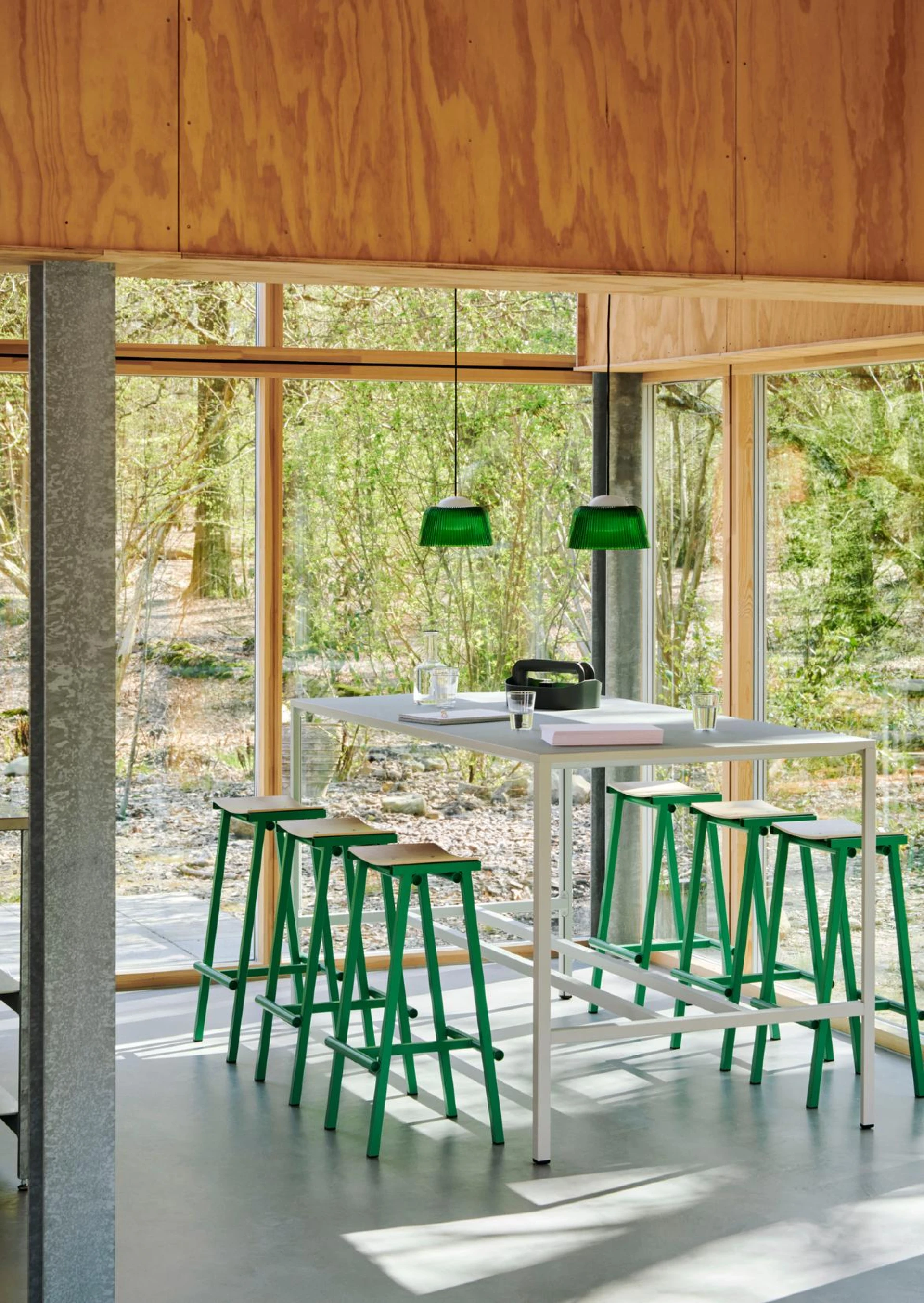 Taburete 8 Bar Stool High