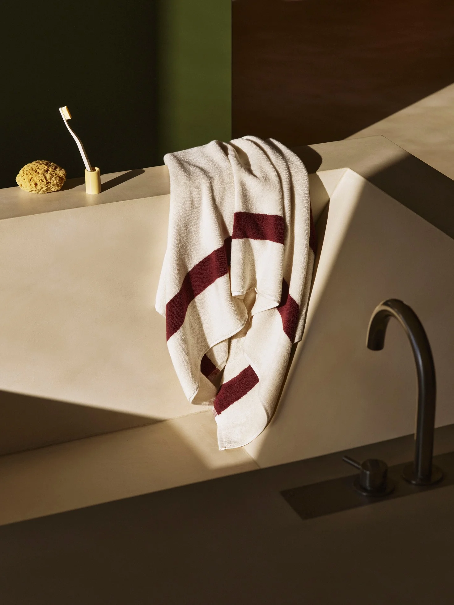 Stripe Bath Towel Burgundy