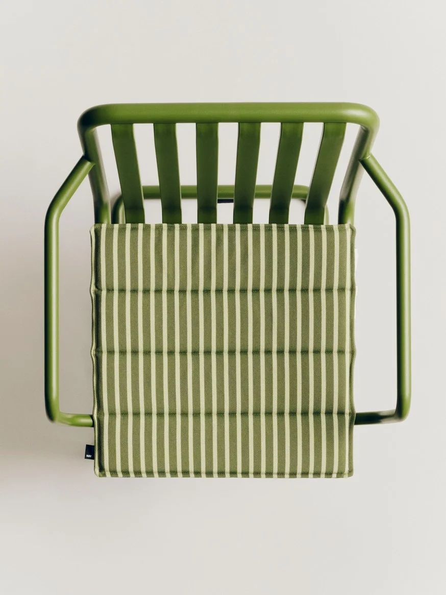 Terrazza Seat Cushion 40 x 40 Olive bold stripe