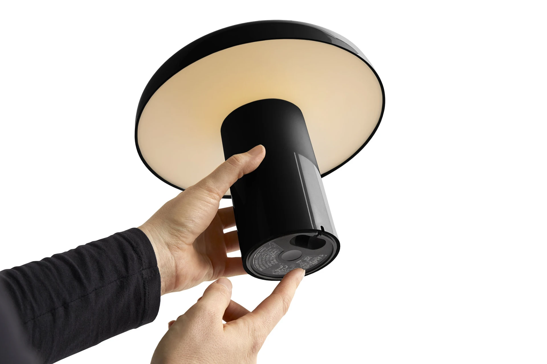 Pao Portable Lamp Soft black