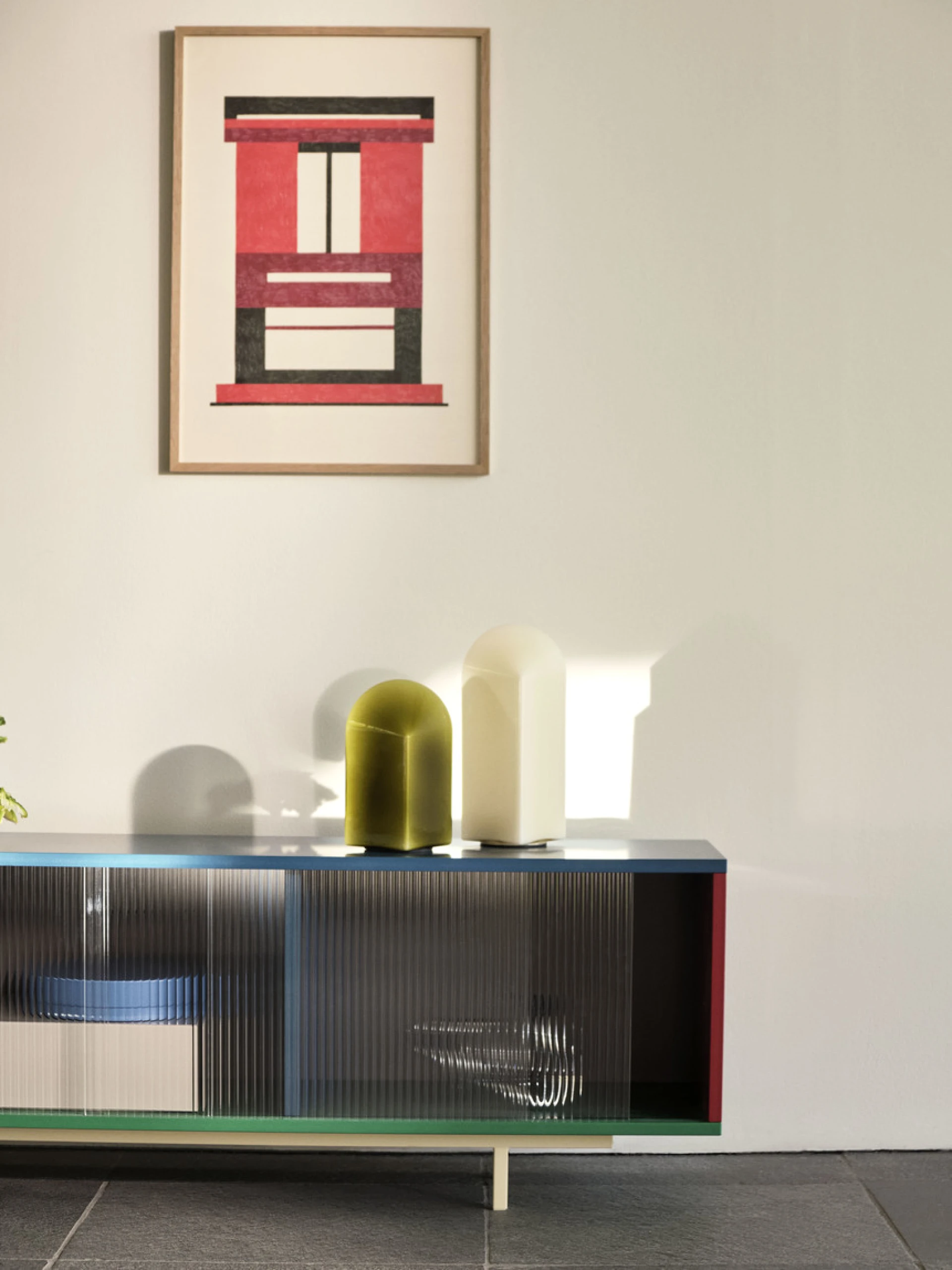 Colour Cabinet Large Multi Floor w. Glass doors