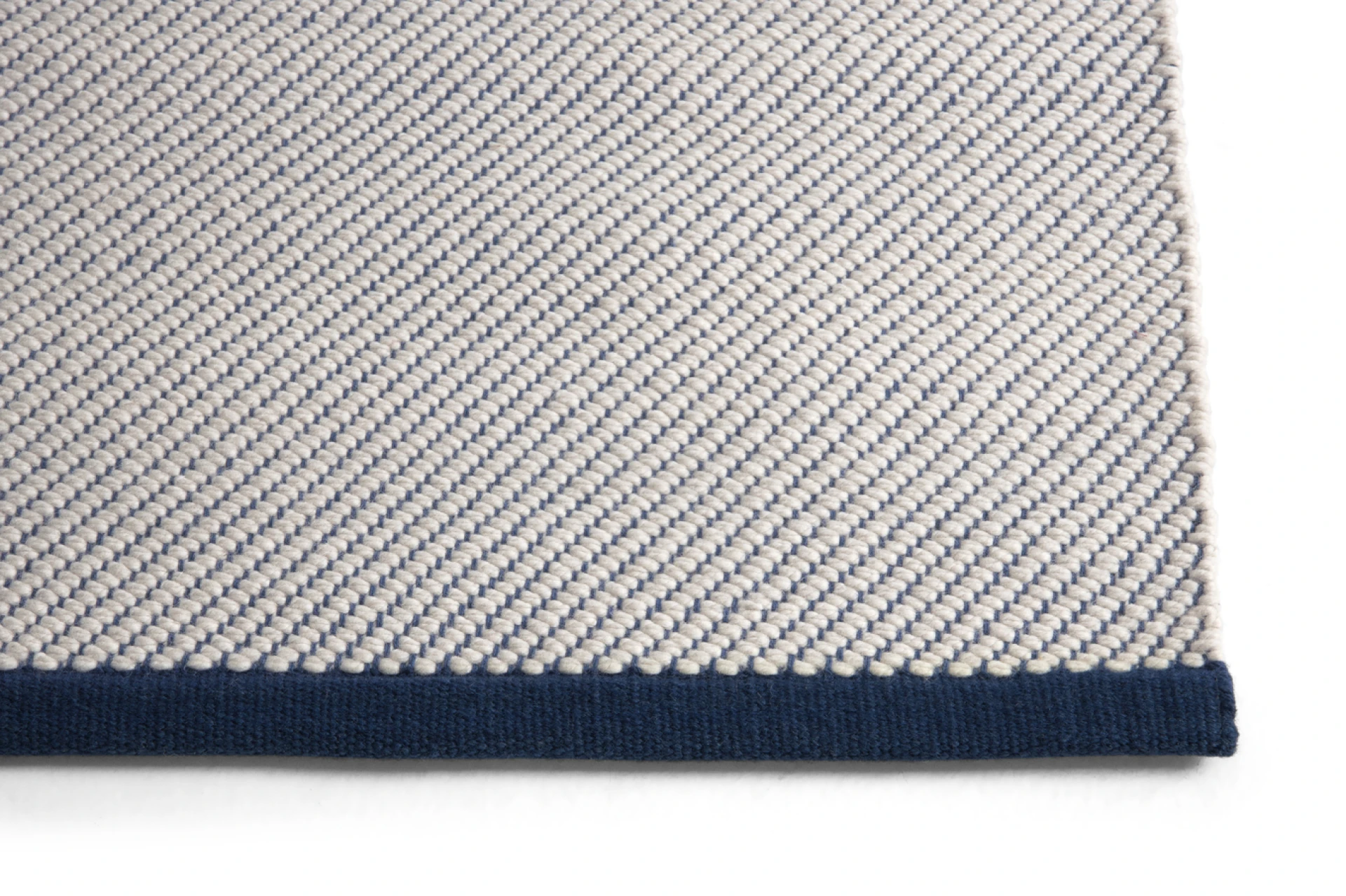 Bias Rug Tint 80 x 200 Ocean tint
