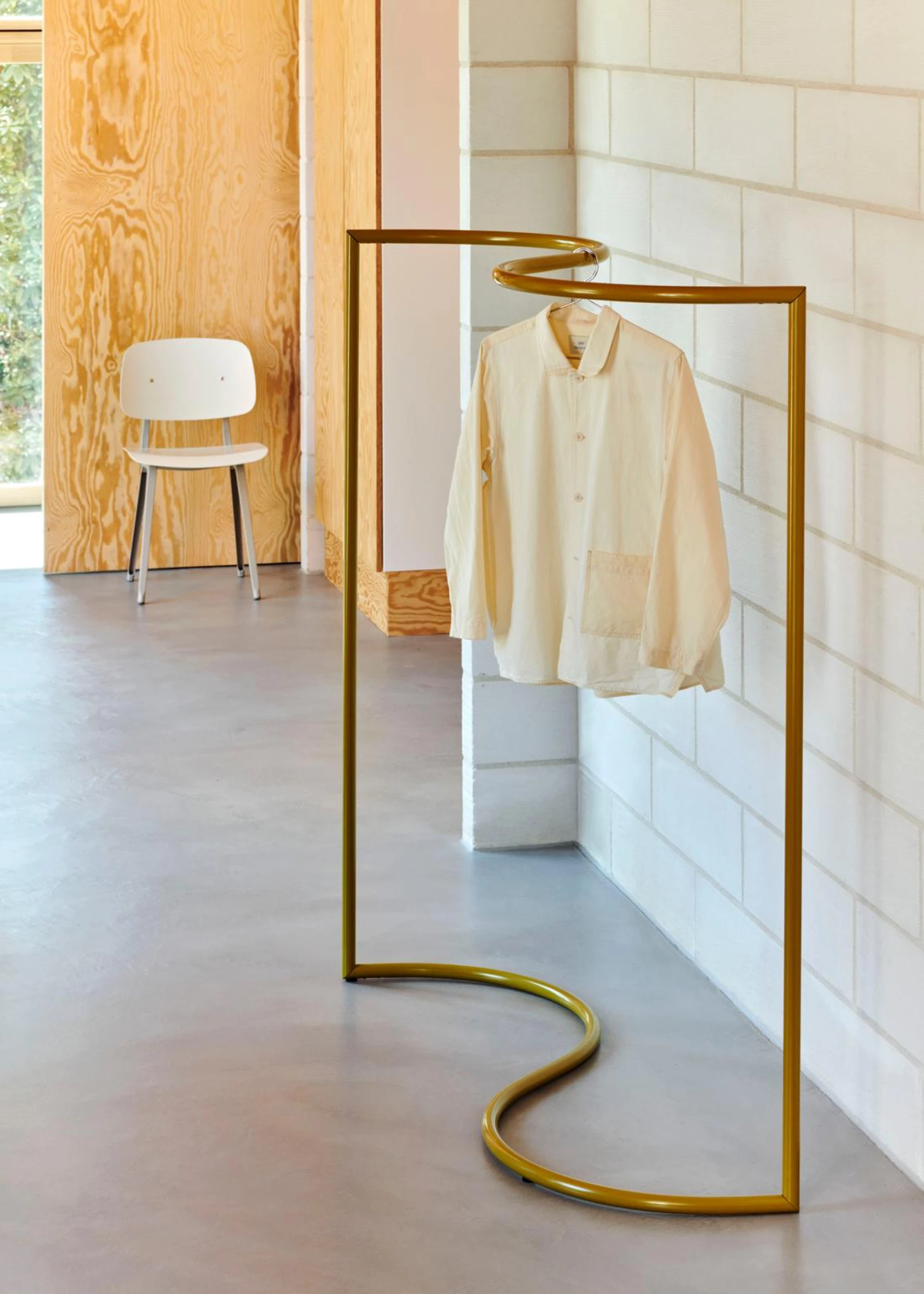 Colour Rack S-Shape Dijon