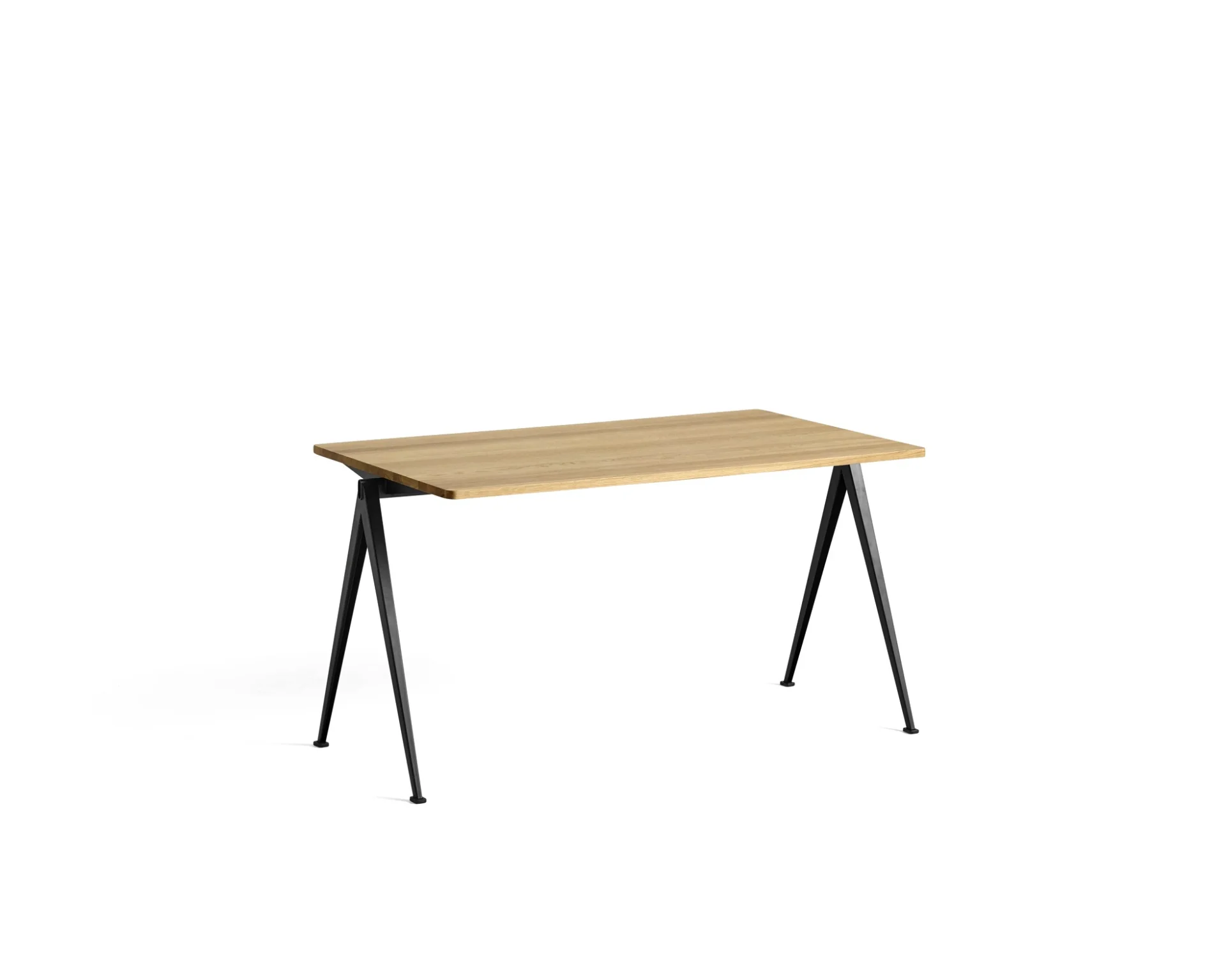 Pyramid Table 01