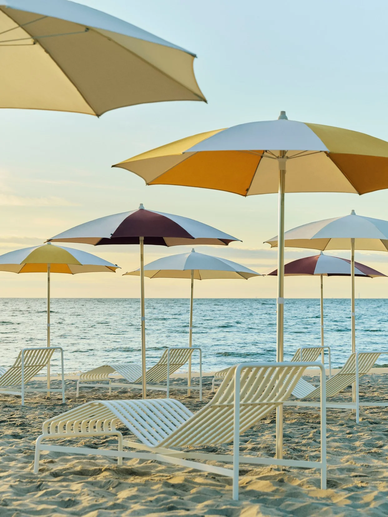 Terrazza Parasol Octagon Off-white and burgundy