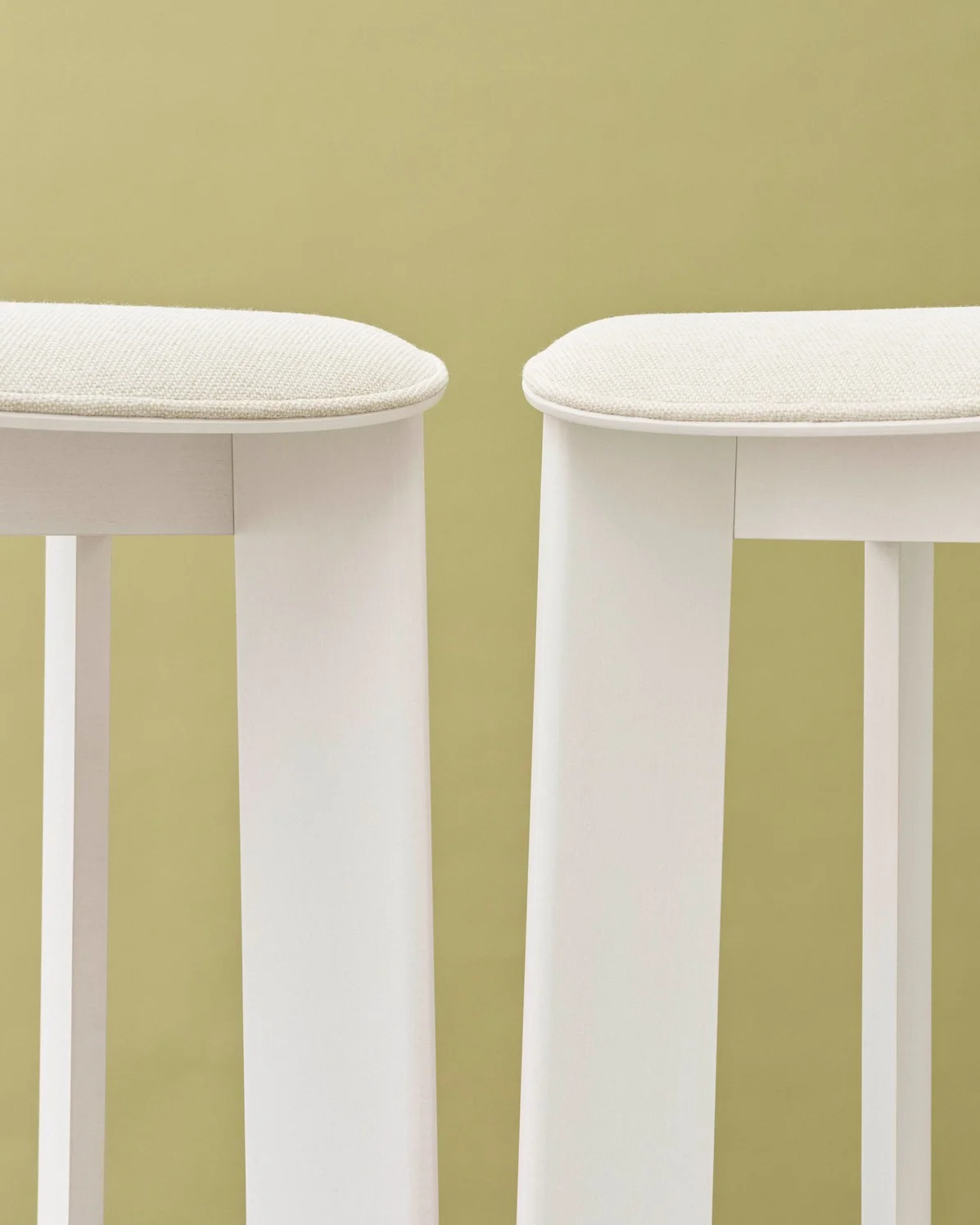 Chisel 30 Bar stool Front Upholstery