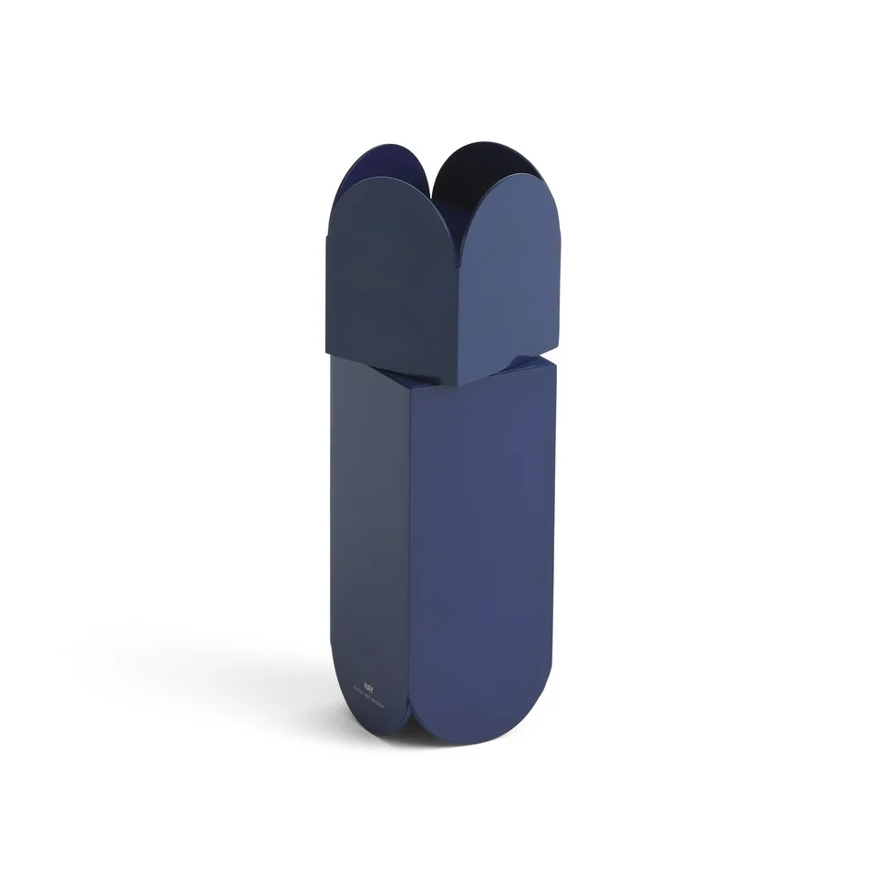 Arcs Salt & Pepper Grinder Medium Dark blue